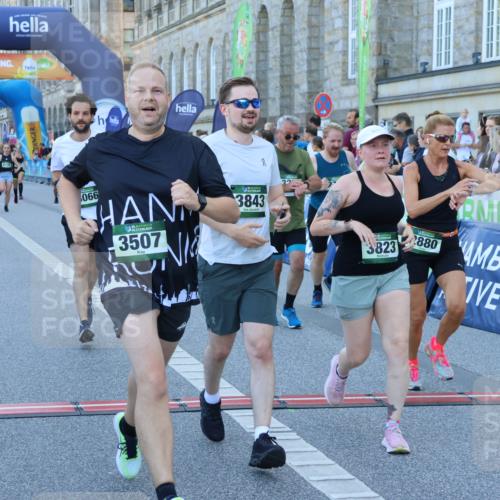 01.09.2024 - BARMER Alsterlauf Strokosch-Dieckow http://msf.ph/oto/6889973 01.09.2024 10:04:07 Ziel 2735, 2737, 2778, 2880, 3279, 3297, 3507, 3631, 3632, 3635, 3823, 3843, 4033, 4248, 4295, 4726, 5234, 8066, 8126 meine-sportfotos.de
