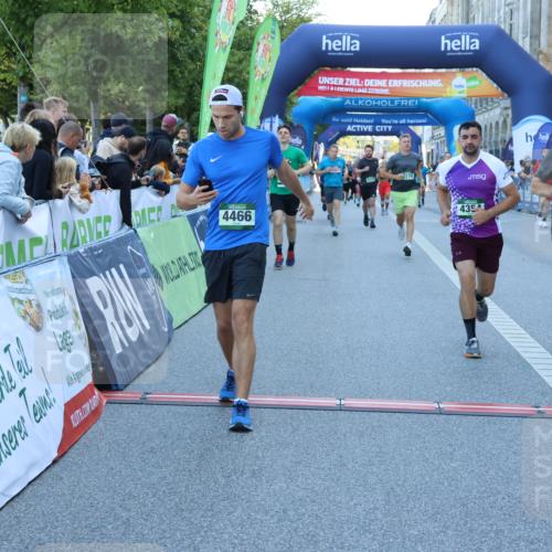 01.09.2024 - BARMER Alsterlauf Strokosch-Dieckow http://msf.ph/oto/6889993 01.09.2024 10:01:27 Ziel 2004, 2114, 2250, 3018, 3170, 3171, 3204, 3327, 3957, 3968, 4191, 4192, 4354, 4466, 4559, 4583, 4695, 5224, 5261, 5264, 8363 meine-sportfotos.de