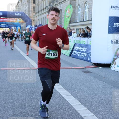 01.09.2024 - BARMER Alsterlauf Strokosch-Dieckow http://msf.ph/oto/6890025 01.09.2024 10:01:47 Ziel 2122, 2152, 2208, 2356, 2357, 2762, 2763, 2784, 3057, 3058, 3093, 3102, 3123, 3537, 3702, 4182, 4311, 4500, 4628, 4647, 4745, 4923, 5141, 5207 meine-sportfotos.de