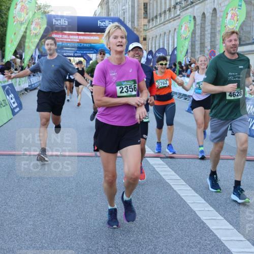 01.09.2024 - BARMER Alsterlauf Strokosch-Dieckow http://msf.ph/oto/6890051 01.09.2024 10:01:57 Ziel 2208, 2356, 2677, 2762, 2763, 2784, 3093, 3123, 3203, 3521, 3537, 3650, 3658, 3746, 3862, 4024, 4086, 4140, 4158, 4311, 4404, 4500, 4619, 4628, 4827, 5254, 8063 meine-sportfotos.de