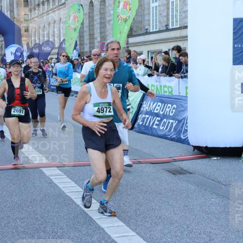 01.09.2024 - BARMER Alsterlauf Strokosch-Dieckow http://msf.ph/oto/6890078 01.09.2024 10:02:10 Ziel 2116, 2442, 2642, 2677, 2691, 2769, 2939, 3026, 3294, 4085, 4086, 4138, 4218, 4441, 4509, 4719, 4972, 5210, 5263, 8297 meine-sportfotos.de