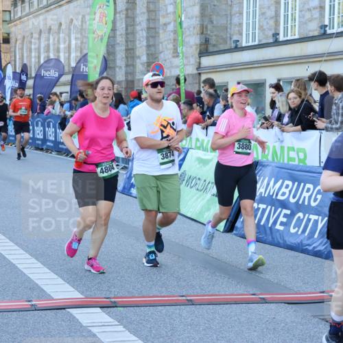 01.09.2024 - BARMER Alsterlauf Strokosch-Dieckow http://msf.ph/oto/6890085 01.09.2024 10:04:52 Ziel 2066, 2539, 2693, 3032, 3368, 3680, 3753, 3760, 3804, 3874, 3880, 3960, 4054, 4078, 4480, 4501, 4721, 4804, 4963, 4967, 4969, 5020, 5186, 5285 meine-sportfotos.de