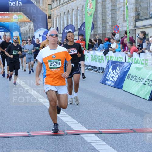01.09.2024 - BARMER Alsterlauf Strokosch-Dieckow http://msf.ph/oto/6890091 01.09.2024 10:04:54 Ziel 2066, 2404, 2408, 2539, 2693, 3032, 3680, 3753, 3760, 3804, 3874, 3880, 3960, 4054, 4480, 4501, 4568, 4721, 4804, 4967, 4969, 5020, 5186, 5213, 5285 meine-sportfotos.de