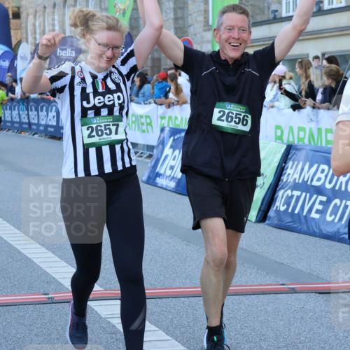 01.09.2024 - BARMER Alsterlauf Strokosch-Dieckow http://msf.ph/oto/6890113 01.09.2024 10:02:27 Ziel 2098, 2099, 2260, 2656, 2657, 2823, 3591, 3958, 3979, 4169, 4308, 4703, 4892, 5037 meine-sportfotos.de