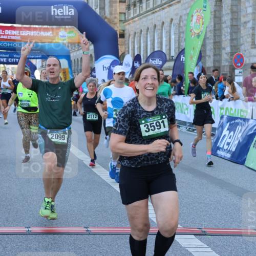 01.09.2024 - BARMER Alsterlauf Strokosch-Dieckow http://msf.ph/oto/6890153 01.09.2024 10:02:37 Ziel 2098, 2099, 2112, 2134, 2185, 2210, 2274, 2555, 2740, 3046, 3051, 3072, 3163, 3226, 3284, 3373, 3393, 3523, 3591, 3860, 3928, 3979, 3986, 4106, 4216, 4308, 4378, 4406, 4507, 4703, 4841, 4906, 5033, 5145, 5238, 8011, 8296 meine-sportfotos.de