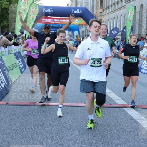 01.09.2024 - BARMER Alsterlauf Strokosch-Dieckow http://msf.ph/oto/6890186 01.09.2024 10:05:39 Ziel 2041, 2205, 2219, 2488, 2489, 2589, 2672, 3023, 3745, 3807, 3812, 4010, 4011, 4734, 4934, 5278, 8110, 8226, 8334 meine-sportfotos.de