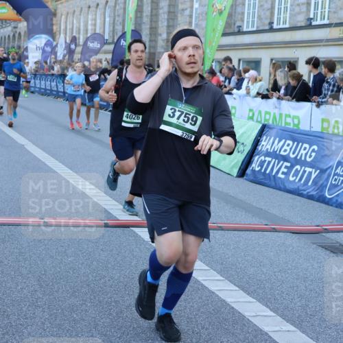 01.09.2024 - BARMER Alsterlauf Strokosch-Dieckow http://msf.ph/oto/6890191 01.09.2024 10:02:53 Ziel 2227, 2275, 2790, 2884, 3162, 3228, 3308, 3465, 3593, 3759, 4026, 4046, 4912, 4966, 4977, 5131, 8215 meine-sportfotos.de