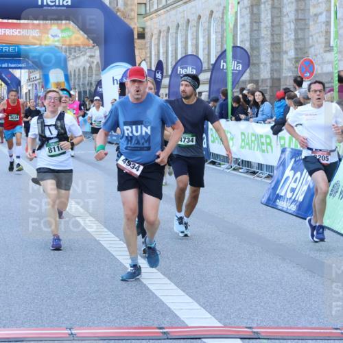 01.09.2024 - BARMER Alsterlauf Strokosch-Dieckow http://msf.ph/oto/6890197 01.09.2024 10:05:47 Ziel 2169, 2205, 2292, 3034, 3199, 3682, 3835, 4010, 4011, 4633, 4734, 4934, 4939, 5180, 5278, 8110, 8252, 8334 meine-sportfotos.de