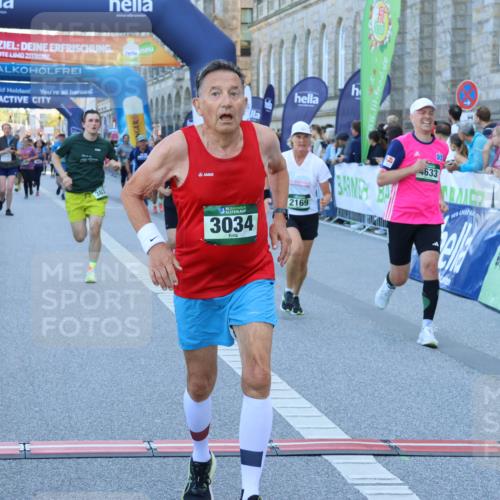 01.09.2024 - BARMER Alsterlauf Strokosch-Dieckow http://msf.ph/oto/6890210 01.09.2024 10:05:53 Ziel 2169, 2292, 2499, 2983, 3005, 3034, 3199, 3331, 3627, 3665, 3682, 3769, 3835, 4517, 4633, 4798, 4801, 4854, 4939, 5021, 5066, 5180, 8252 meine-sportfotos.de