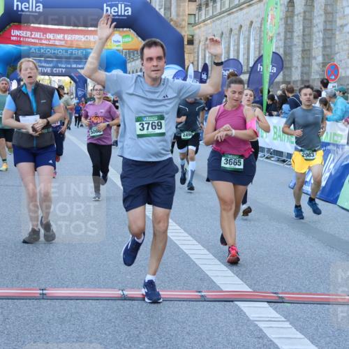 01.09.2024 - BARMER Alsterlauf Strokosch-Dieckow http://msf.ph/oto/6890229 01.09.2024 10:06:00 Ziel 2170, 2265, 2292, 2499, 2592, 2858, 2892, 2983, 3005, 3331, 3444, 3514, 3627, 3665, 3769, 4517, 4798, 4801, 4854, 5021, 5022, 5066, 5067, 5180 meine-sportfotos.de