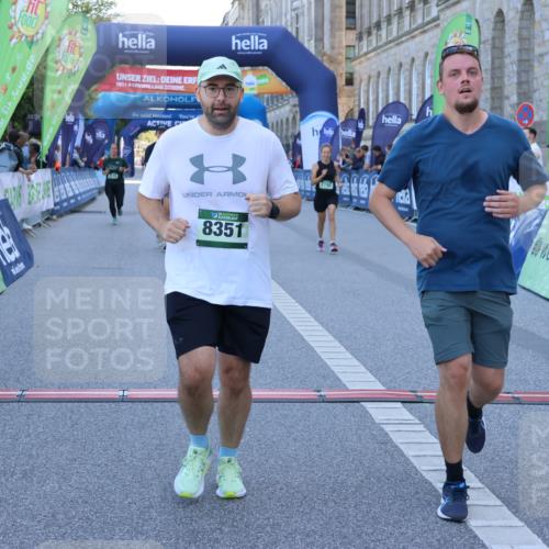 01.09.2024 - BARMER Alsterlauf Strokosch-Dieckow http://msf.ph/oto/6890245 01.09.2024 10:16:35 Ziel 2109, 2115, 2121, 2199, 2792, 3910, 3911, 8351 meine-sportfotos.de
