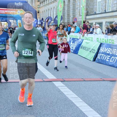 01.09.2024 - BARMER Alsterlauf Strokosch-Dieckow http://msf.ph/oto/6890260 01.09.2024 10:06:18 Ziel 2214, 2418, 2739, 2900, 3062, 3299, 3436, 3944, 4648, 4730, 4820, 5160, 5195, 8027, 8359 meine-sportfotos.de
