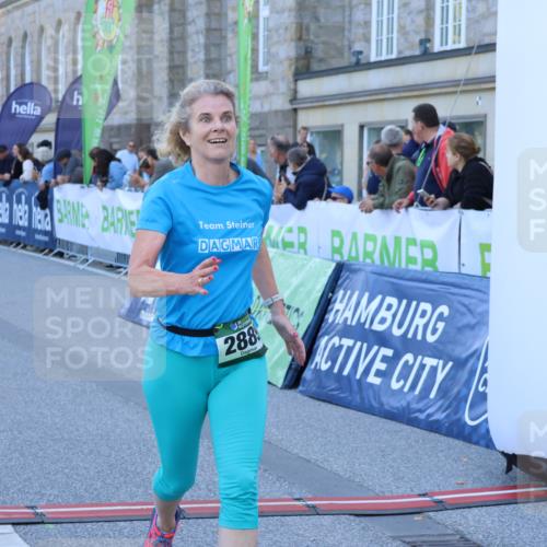 01.09.2024 - BARMER Alsterlauf Strokosch-Dieckow http://msf.ph/oto/6890272 01.09.2024 10:16:47 Ziel 2507, 2889, 2979, 5112, 5311 meine-sportfotos.de