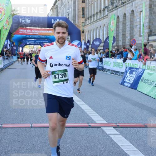 01.09.2024 - BARMER Alsterlauf Strokosch-Dieckow http://msf.ph/oto/6890273 01.09.2024 10:06:24 Ziel 2439, 2900, 3022, 3025, 3062, 3689, 3944, 4089, 4333, 4631, 4648, 4730, 4820, 5195, 8286, 8359 meine-sportfotos.de