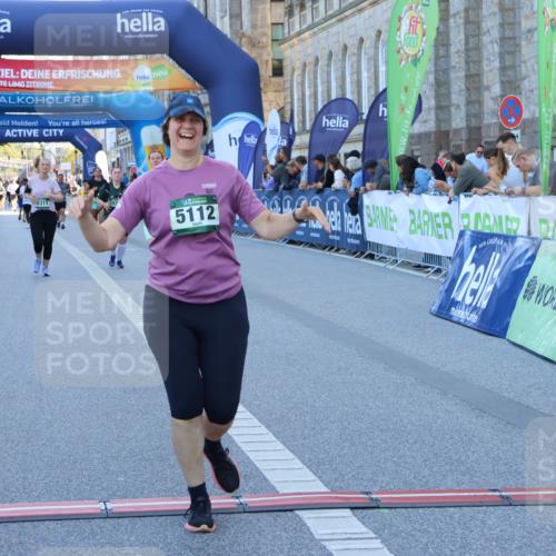 01.09.2024 - BARMER Alsterlauf Strokosch-Dieckow http://msf.ph/oto/6890280 01.09.2024 10:16:49 Ziel 2507, 2889, 2979, 4453, 5112, 5311 meine-sportfotos.de