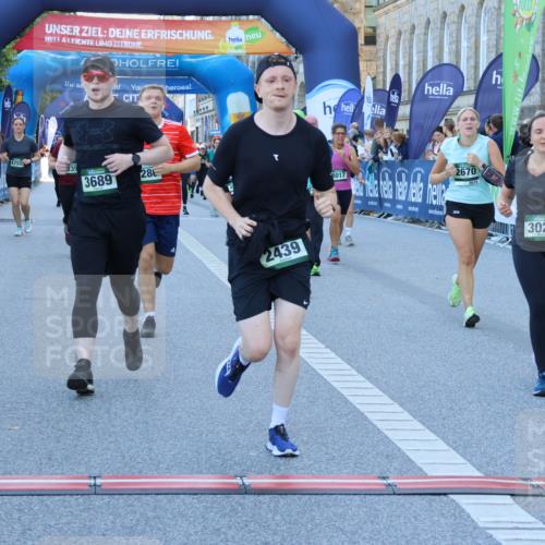 01.09.2024 - BARMER Alsterlauf Strokosch-Dieckow http://msf.ph/oto/6890288 01.09.2024 10:06:33 Ziel 2029, 2213, 2351, 2358, 2439, 2464, 2670, 2853, 3022, 3025, 3088, 3263, 3689, 3795, 4089, 4202, 4333, 4522, 4631, 4755, 4756, 4823, 5058, 8017, 8286, 8324 meine-sportfotos.de