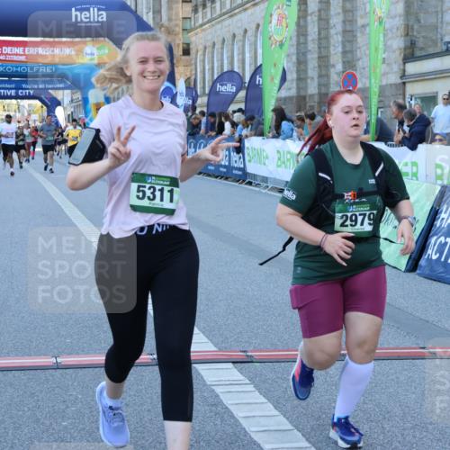 01.09.2024 - BARMER Alsterlauf Strokosch-Dieckow http://msf.ph/oto/6890299 01.09.2024 10:16:56 Ziel 2536, 2979, 3407, 3700, 4453, 5311 meine-sportfotos.de