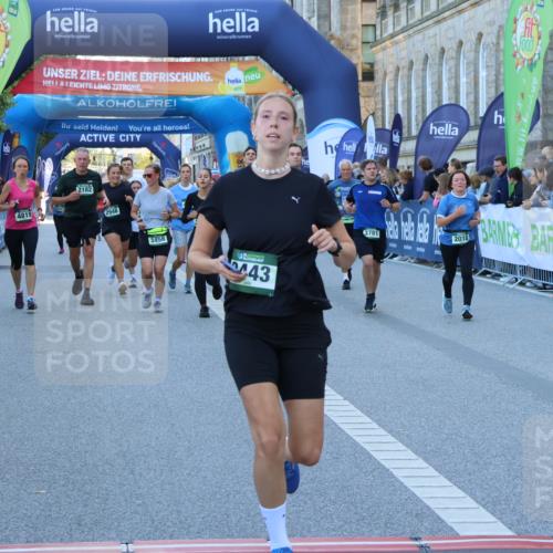 01.09.2024 - BARMER Alsterlauf Strokosch-Dieckow http://msf.ph/oto/6890313 01.09.2024 10:06:47 Ziel 2018, 2182, 2937, 2948, 3008, 3168, 3292, 3293, 3443, 3458, 3592, 3613, 3781, 3867, 4362, 4364, 4365, 4366, 4674, 4819, 4925, 5008, 5113, 8323 meine-sportfotos.de