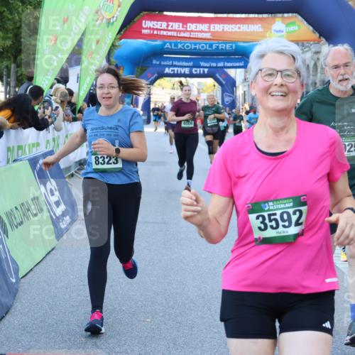 01.09.2024 - BARMER Alsterlauf Strokosch-Dieckow http://msf.ph/oto/6890333 01.09.2024 10:06:57 Ziel 2718, 2937, 2946, 3313, 3592, 3613, 3849, 3867, 4009, 4037, 4038, 4925, 4931, 5008, 5227, 8323 meine-sportfotos.de