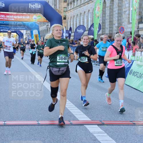 01.09.2024 - BARMER Alsterlauf Strokosch-Dieckow http://msf.ph/oto/6890346 01.09.2024 10:07:04 Ziel 2285, 2547, 2718, 2856, 2946, 2978, 3313, 3849, 4009, 4037, 4038, 4161, 4459, 4717, 5227, 5288 meine-sportfotos.de