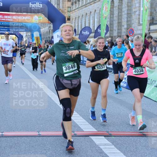 01.09.2024 - BARMER Alsterlauf Strokosch-Dieckow http://msf.ph/oto/6890348 01.09.2024 10:07:04 Ziel 2285, 2547, 2718, 2856, 2946, 2978, 3313, 3849, 4009, 4037, 4038, 4161, 4459, 4717, 5227, 5288 meine-sportfotos.de
