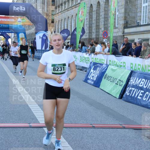 01.09.2024 - BARMER Alsterlauf Strokosch-Dieckow http://msf.ph/oto/6890386 01.09.2024 10:17:28 Ziel 2498, 3845, 3917, 4245, 4870, 8231 meine-sportfotos.de
