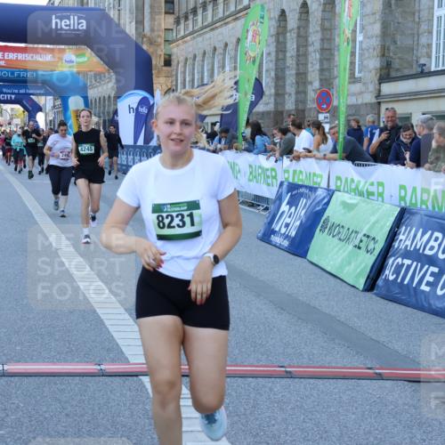 01.09.2024 - BARMER Alsterlauf Strokosch-Dieckow http://msf.ph/oto/6890389 01.09.2024 10:17:28 Ziel 2498, 3845, 3917, 4245, 4870, 8231 meine-sportfotos.de