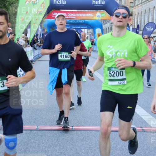 01.09.2024 - BARMER Alsterlauf Strokosch-Dieckow http://msf.ph/oto/6890407 01.09.2024 10:07:27 Ziel 2305, 2317, 2415, 2673, 2996, 3153, 3296, 3657, 3945, 4160, 4320, 5110, 5176, 5200, 5239, 5304 meine-sportfotos.de