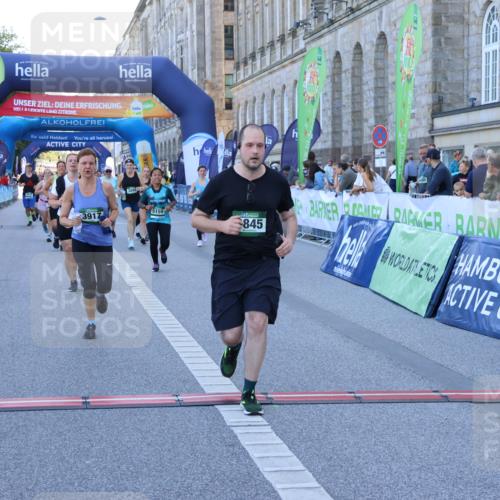01.09.2024 - BARMER Alsterlauf Strokosch-Dieckow http://msf.ph/oto/6890412 01.09.2024 10:17:36 Ziel 2362, 2498, 2819, 3081, 3406, 3500, 3532, 3533, 3535, 3845, 3893, 3917, 4547, 4548, 5159 meine-sportfotos.de