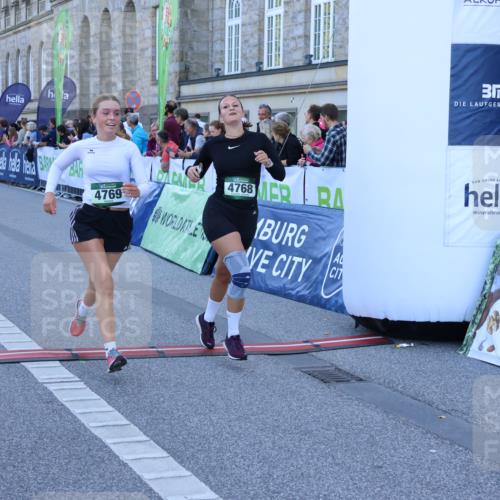 01.09.2024 - BARMER Alsterlauf Strokosch-Dieckow http://msf.ph/oto/6890432 01.09.2024 10:07:42 Ziel 2319, 2342, 2405, 2426, 3054, 3229, 3358, 3359, 3924, 4065, 4260, 4280, 4350, 4462, 4768, 4769, 5035, 8059 meine-sportfotos.de