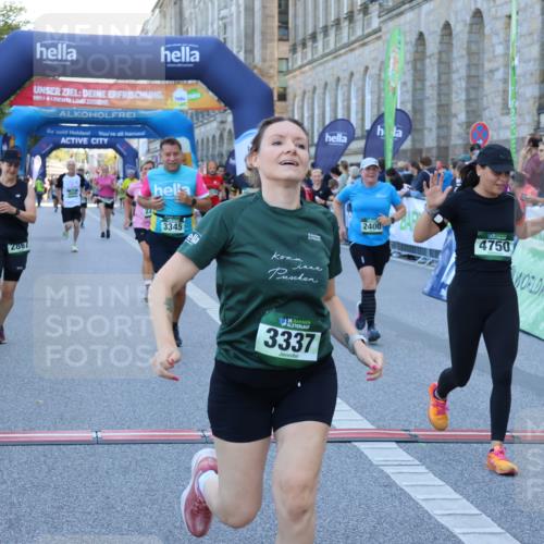 01.09.2024 - BARMER Alsterlauf Strokosch-Dieckow http://msf.ph/oto/6890474 01.09.2024 10:08:00 Ziel 2050, 2228, 2367, 2400, 2867, 3262, 3321, 3335, 3337, 3345, 3584, 3870, 4528, 4550, 4570, 4673, 4694, 4750, 4880, 8164 meine-sportfotos.de