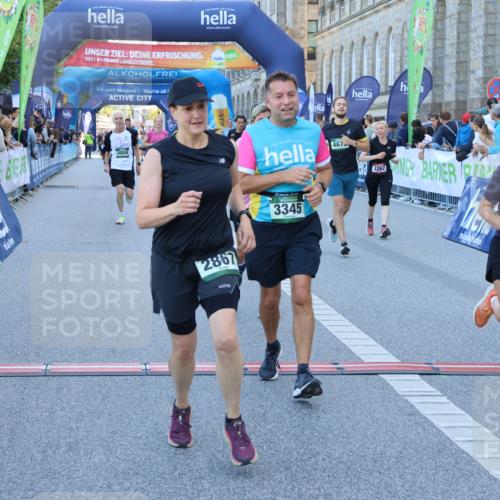 01.09.2024 - BARMER Alsterlauf Strokosch-Dieckow http://msf.ph/oto/6890477 01.09.2024 10:08:02 Ziel 2050, 2228, 2367, 2400, 2867, 3262, 3321, 3335, 3337, 3345, 3584, 3864, 3870, 3964, 4528, 4570, 4673, 4694, 4750, 4919, 8164 meine-sportfotos.de