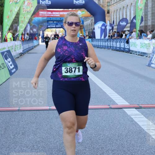 01.09.2024 - BARMER Alsterlauf Strokosch-Dieckow http://msf.ph/oto/6890480 01.09.2024 10:18:02 Ziel 3265, 3871, 4004 meine-sportfotos.de