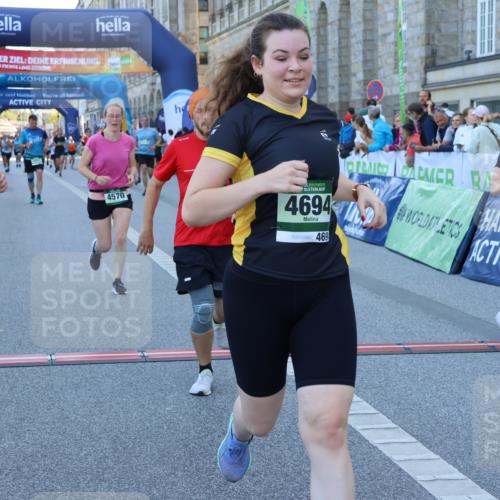 01.09.2024 - BARMER Alsterlauf Strokosch-Dieckow http://msf.ph/oto/6890489 01.09.2024 10:08:06 Ziel 2050, 2228, 2367, 2374, 3262, 3584, 3767, 3864, 3964, 4195, 4528, 4570, 4673, 4694, 4919, 8164 meine-sportfotos.de