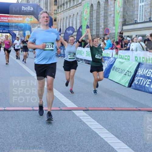 01.09.2024 - BARMER Alsterlauf Strokosch-Dieckow http://msf.ph/oto/6890500 01.09.2024 10:08:14 Ziel 2264, 2374, 2695, 2896, 2941, 3084, 3085, 3381, 3767, 3864, 3964, 4007, 4195, 4210, 4919, 5219 meine-sportfotos.de