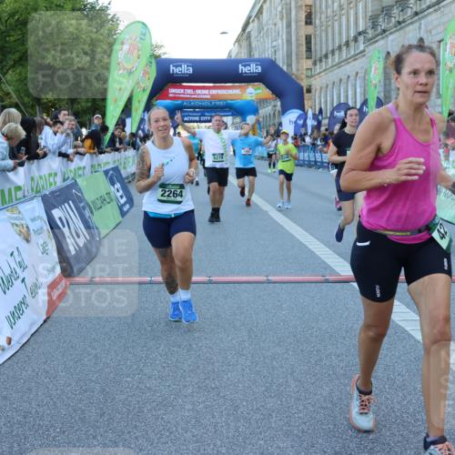 01.09.2024 - BARMER Alsterlauf Strokosch-Dieckow http://msf.ph/oto/6890514 01.09.2024 10:08:19 Ziel 2058, 2264, 2695, 2852, 2896, 2941, 2952, 3084, 3085, 3246, 3381, 3696, 4007, 4210, 4720, 4786, 5219 meine-sportfotos.de