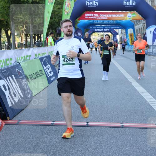 01.09.2024 - BARMER Alsterlauf Strokosch-Dieckow http://msf.ph/oto/6890529 01.09.2024 10:18:24 Ziel 2128, 2972, 3086, 4243, 4346, 4951, 5050, 5090, 5132, 5242, 8125 meine-sportfotos.de