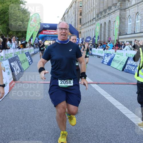 01.09.2024 - BARMER Alsterlauf Strokosch-Dieckow http://msf.ph/oto/6890560 01.09.2024 10:08:31 Ziel 2058, 2063, 2101, 2148, 2694, 3224, 3233, 3236, 3246, 3270, 3904, 4464, 4590, 4720, 8204 meine-sportfotos.de