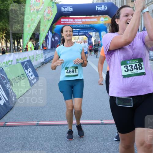 01.09.2024 - BARMER Alsterlauf Strokosch-Dieckow http://msf.ph/oto/6890601 01.09.2024 10:18:50 Ziel 2175, 2825, 2960, 3348, 3349, 4017, 4691, 8120, 8167 meine-sportfotos.de