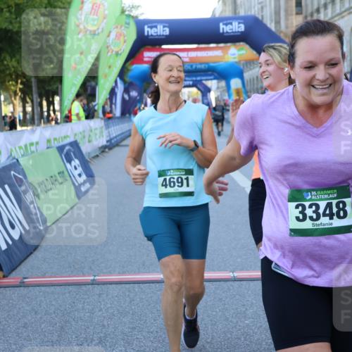 01.09.2024 - BARMER Alsterlauf Strokosch-Dieckow http://msf.ph/oto/6890606 01.09.2024 10:18:51 Ziel 2825, 2960, 3348, 3349, 4017, 4691, 8120, 8167 meine-sportfotos.de