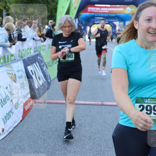 01.09.2024 - BARMER Alsterlauf Strokosch-Dieckow http://msf.ph/oto/6890615 01.09.2024 10:08:54 Ziel 2345, 2680, 2999, 3205, 3414, 3552, 3624, 3626, 4076, 4139, 4379, 4490, 4513, 5163 meine-sportfotos.de