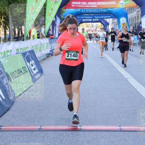 01.09.2024 - BARMER Alsterlauf Strokosch-Dieckow http://msf.ph/oto/6890628 01.09.2024 10:19:02 Ziel 2002, 2140, 2300, 2459, 2460, 4261, 4503, 5119 meine-sportfotos.de