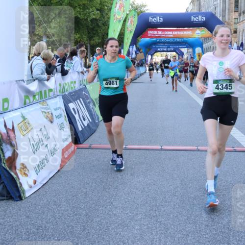 01.09.2024 - BARMER Alsterlauf Strokosch-Dieckow http://msf.ph/oto/6890636 01.09.2024 10:09:08 Ziel 2172, 2465, 3004, 3227, 3501, 3675, 3927, 4047, 4050, 4345, 4826, 4981, 8206 meine-sportfotos.de