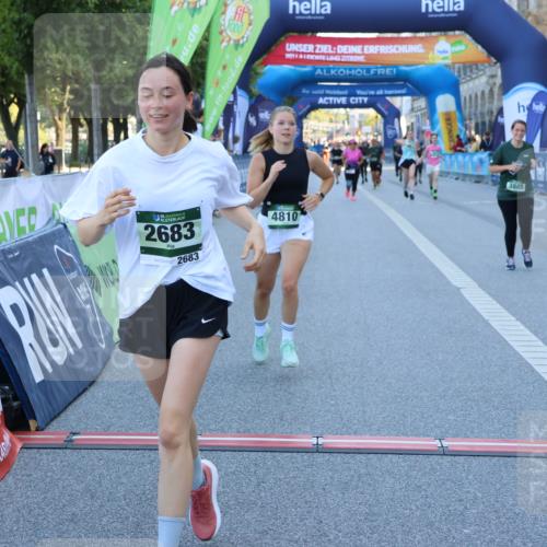 01.09.2024 - BARMER Alsterlauf Strokosch-Dieckow http://msf.ph/oto/6890671 01.09.2024 10:19:17 Ziel 2083, 2448, 2683, 3819, 3820, 3885, 4347, 4348, 4810, 8271 meine-sportfotos.de
