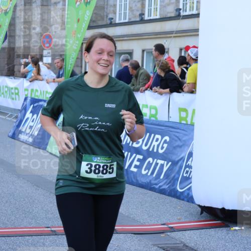 01.09.2024 - BARMER Alsterlauf Strokosch-Dieckow http://msf.ph/oto/6890685 01.09.2024 10:19:22 Ziel 2791, 3819, 3820, 3885, 5127, 5128 meine-sportfotos.de