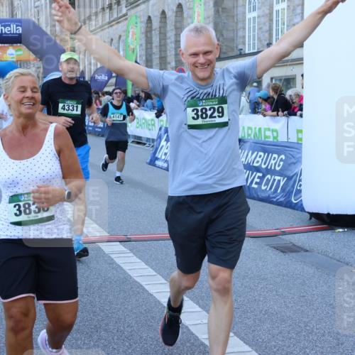 01.09.2024 - BARMER Alsterlauf Strokosch-Dieckow http://msf.ph/oto/6890692 01.09.2024 10:09:34 Ziel 2757, 3828, 3829, 3830, 3831, 3832, 4008, 4147, 4331, 4711, 4799, 4881 meine-sportfotos.de