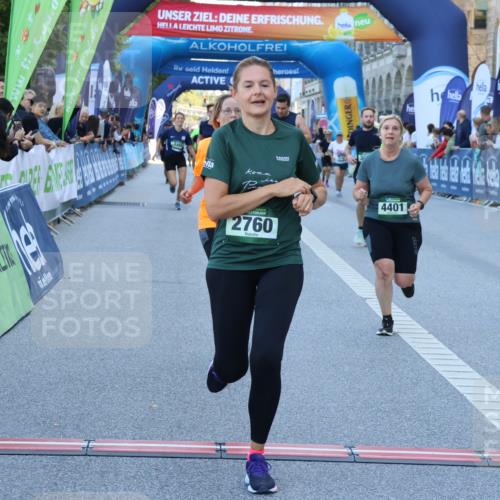 01.09.2024 - BARMER Alsterlauf Strokosch-Dieckow http://msf.ph/oto/6890710 01.09.2024 10:09:46 Ziel 2441, 2588, 2759, 2760, 3033, 3231, 3243, 3245, 3285, 3375, 3460, 3542, 3699, 4230, 4401, 4682, 5040 meine-sportfotos.de