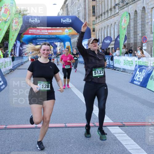 01.09.2024 - BARMER Alsterlauf Strokosch-Dieckow http://msf.ph/oto/6890717 01.09.2024 10:19:33 Ziel 2051, 2196, 2452, 2468, 3240, 3320, 3344, 3739, 3937, 4921, 4922, 5127, 5128 meine-sportfotos.de