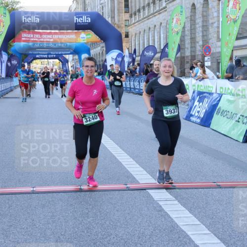 01.09.2024 - BARMER Alsterlauf Strokosch-Dieckow http://msf.ph/oto/6890723 01.09.2024 10:19:35 Ziel 2051, 2196, 2452, 2468, 3240, 3320, 3344, 3738, 3739, 3784, 3937, 4921, 4922, 5127, 5128 meine-sportfotos.de