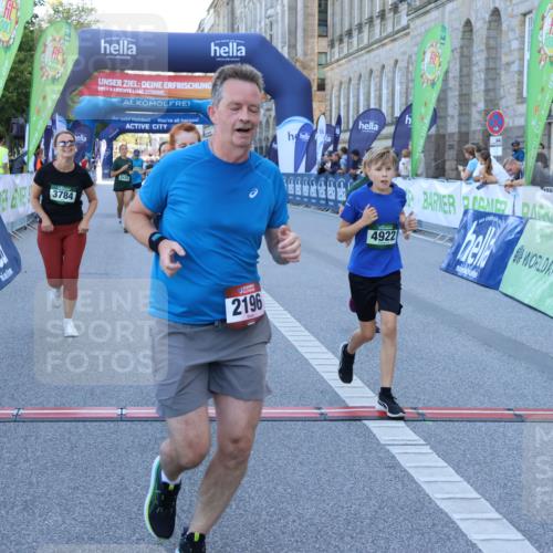 01.09.2024 - BARMER Alsterlauf Strokosch-Dieckow http://msf.ph/oto/6890744 01.09.2024 10:19:44 Ziel 2051, 2196, 2432, 2433, 2435, 2687, 2713, 3213, 3344, 3738, 3739, 3784, 4921, 4922 meine-sportfotos.de